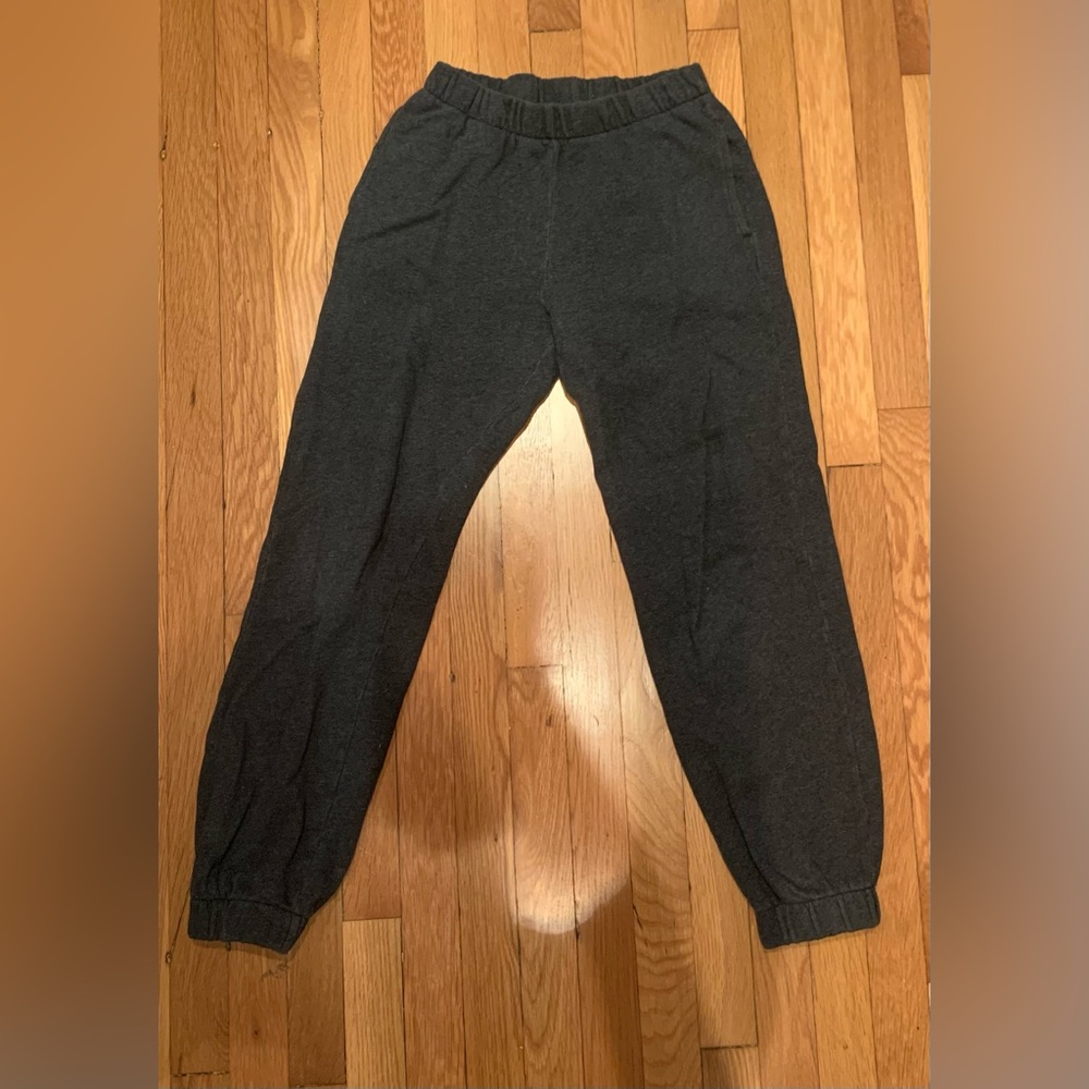 rosa sweatpants